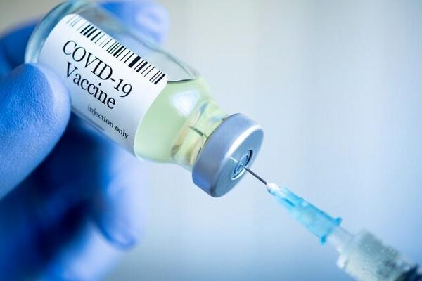 واکسیناسیون کارکنان نظام پزشکی درگیلان همزمان با سراسر کشور آغاز شد.